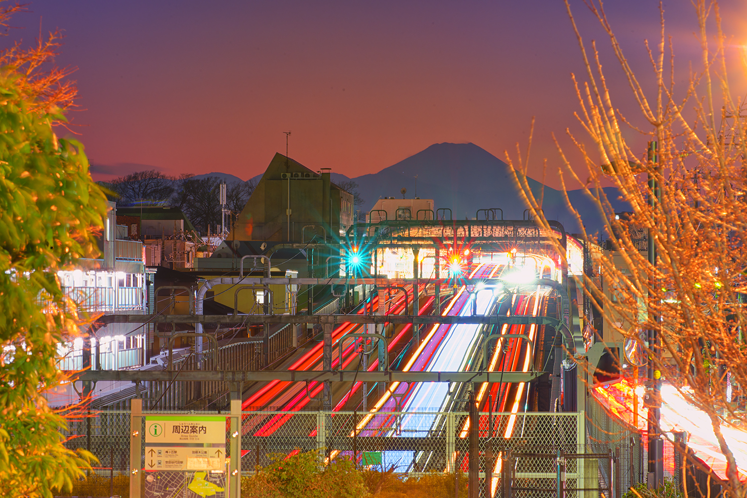 世田谷代田から眺める富士山夕景
